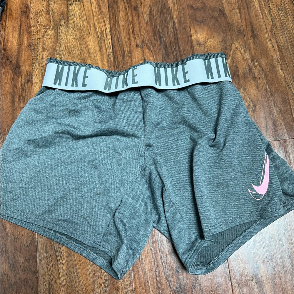 NIKE shorts